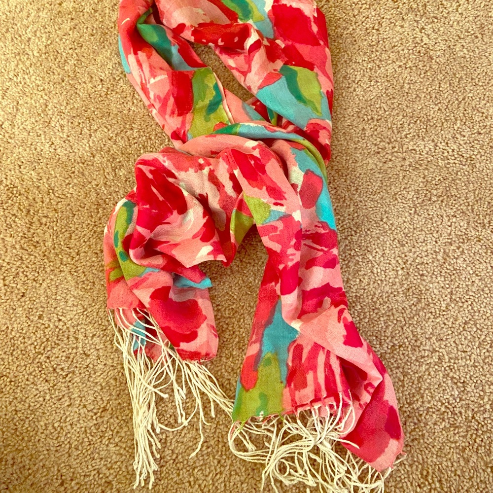 EUC Lilly Pulitzer Hotty Pink First Impression